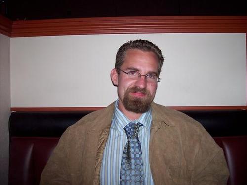 JWWrites's profile picture. Copywriter who listens