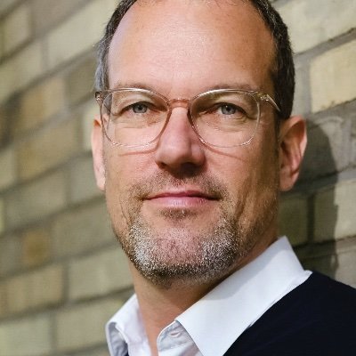 Organizational development grounded in Agile, Digital, Behavioural Economics, Physics, and Psychology. Dad of 3. Author: Management Y; Social Energy; Augenhöhe.