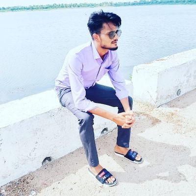 MansuriRamiz7's profile picture. i am very easy to understand