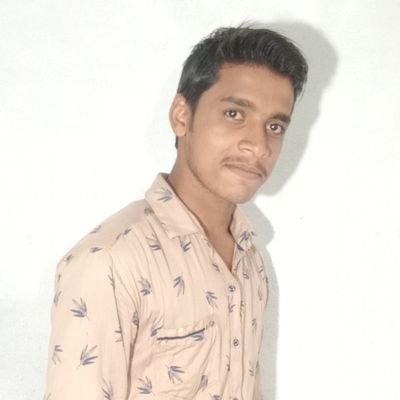 जरूरी नहीं था कि क्रांति में अभिशप्त संघर्ष शामिल हो। यह बम और पिस्तौल का पंथ नहीं था।“
”Revolution did not necessarily involve sanguinary strife. It