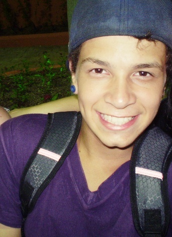 Quem me Seguir, Ganham um Doçe!
;D