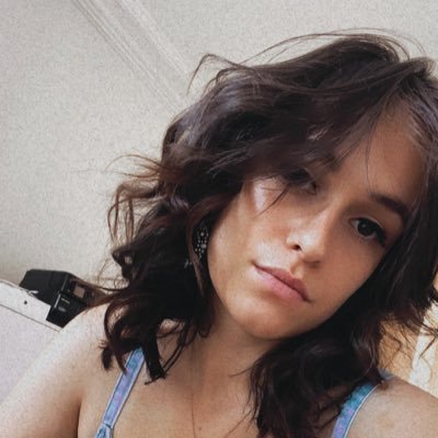 Juu_Degeorges's profile picture. unicorn queen & danseuse exotique