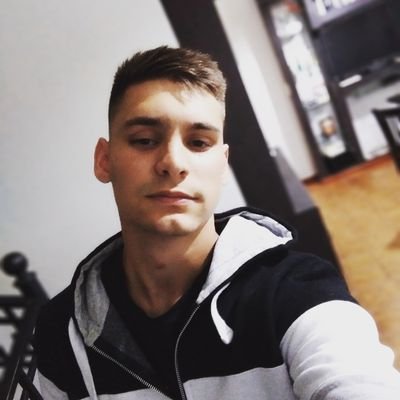 Estudiante de licenciatura en administracion de empresas.
C.A.B.J