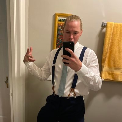 FruitMedley24's profile picture. Cbus