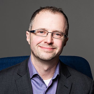 Director of Marketing for @PEERGroup_Inc, Curler, Golfer, Geek. Opinions are my own (he/him)