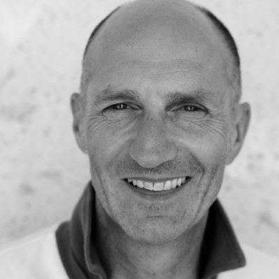 @DecathlonMedia Leader/PR & Ext.Communication Playmaker/💙Full Time Optimist/👨🏼🎓Adjunct Prof @univ_lille/🖋🎙Ex @BBCWorld @lequipe @francefootball LilleLyon