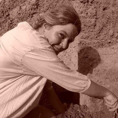 Curator of the Uruk-Warka-Collection @UniHeidelberg, PhD Candidate in Near Eastern Archaeology // Coordinating the MA Cultural Heritage @HCCH_UniHD// mom