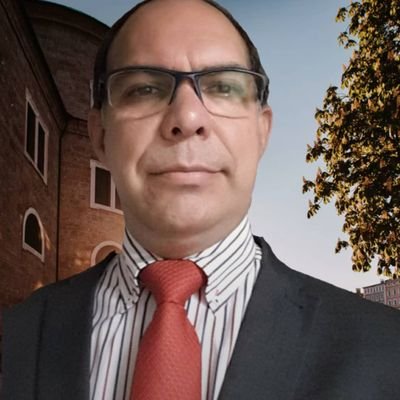 O coração do sábio se inclina para o lado direito, mas o do estulto, para o da esquerda, Ec 10.2
#direitaunida