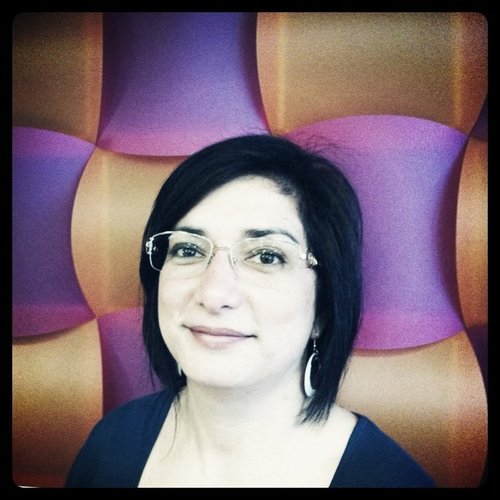 joysuliman's profile picture. innovate, develop, think, feel, learn, educate, imagine, create, communicate, walk, laugh, discuss