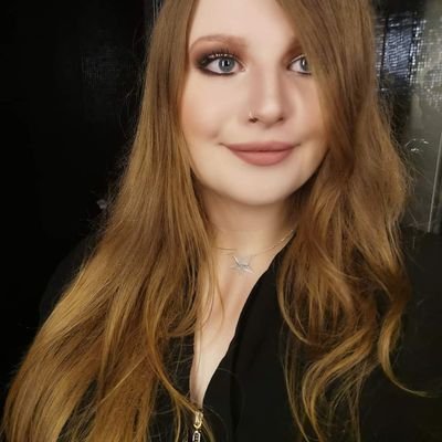 VitMeow_'s profile picture. I said yes to @ItsFreeFalling_ ♡︎ | Mother of Cats 𓃠