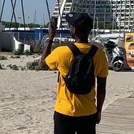 4realFreddy's profile picture. 🎧RnB is my religion🎧