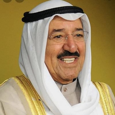 إنّ السلام حقيقــــةٌ مكذوبــــةٌ
والعـــدلُ فلســفة اللّهيب الخــــابي
“لا عدلَ إلاّ إنْ تعادلتْ القوى
وتصادمَ الإرهابُ بالإرهـابِ
