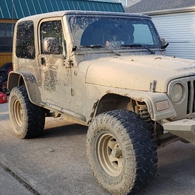 Born and raised in #Detroit. Love my God, beautiful wife & son #jeep #camping #hiking #backpacking #offroading #nature I love working on Jeeps!