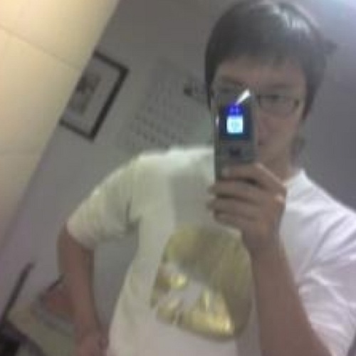 myron13kr's profile picture. 