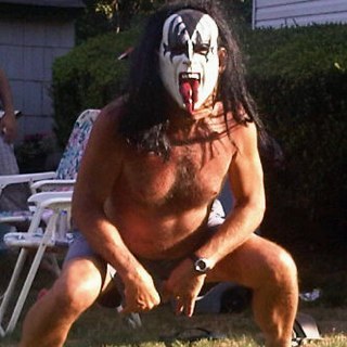 LOUPREME's profile picture. 