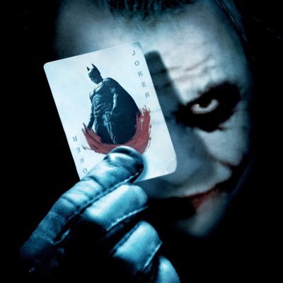 LizzieBerner's profile picture. 