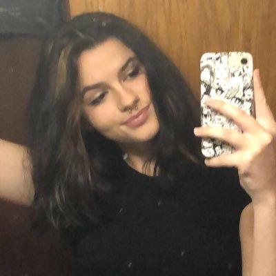 devvnec's profile picture. 