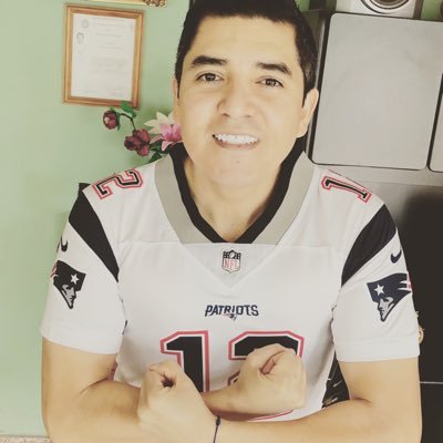 Sony_sau's profile picture. Amante de la comida, crítico deportivo amateur y últimamente crossfitero hasta que mis rodillas digan lo contrario. #pats #cruzazul