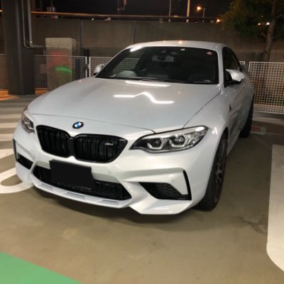 趣味はたくさんあるけど旅行好き。F1などのモタスポ。カメラも好きです。愛車はBMW M2Cです。2020年6月に舌癌Stage3と診断され、2020年7月に舌部分切除と頸部リンパ節郭清の手術を受ける。現在、経過観察中です。双極性感情障害も治療中です。