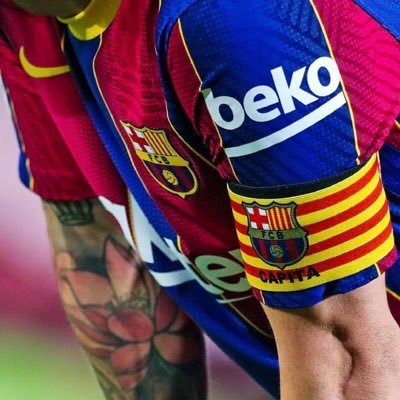 ¡L'any 1899 neix el club que porto el cor, blaugrana són els colors, FC BARCELONA!. Agradecido por vivir la época de Leo Messi.