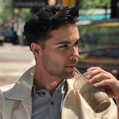 EdwinHall95's profile picture. Chicago Native, traveler, future realtor_____follow my IG @edwinhall