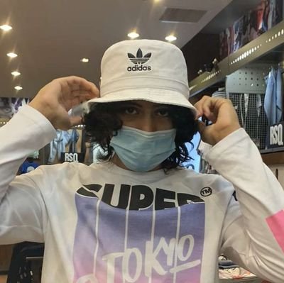 Wemo42's profile picture. Why catch feelings when you can catch these hands ✊.