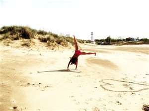 Ronniegamer1991's profile picture. Hi, aged 20 - I am a professional writer, I'm a gamer, internet nut, music lover, Flim buff, photographer, Traveller, reader of eveything,lover of life!!!