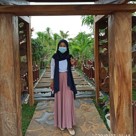 sarii_asih's profile picture. 🎓 Primary School Teachers Education '16