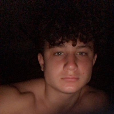 c/o2023🏈 height 5,11 weight 200🏋🏻,line backer /De#44 freshman year state runner up in wrestling🤼♂️:email elijahedge@icloud.com(be tuff)