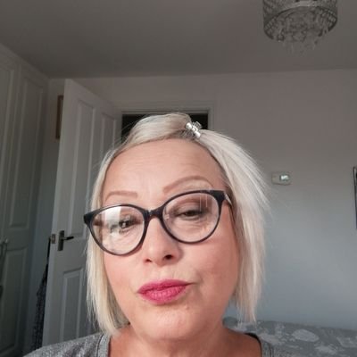 Suebrblonde Profile Picture