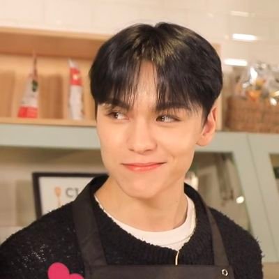 ㅤ𝐔𝐍𝐑𝐄𝐀𝐋 — 1998. Seventeen’s main rapper and Carat’s ideal type, Hansol Vernon Chwe. Dicaprio's sefunteen check @svtchan13