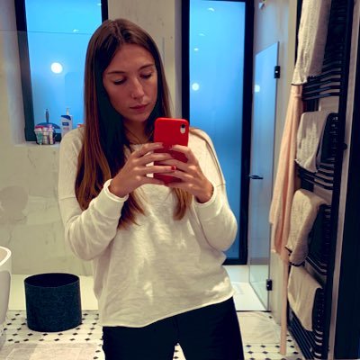 andreacneri's profile picture. ✌🏻