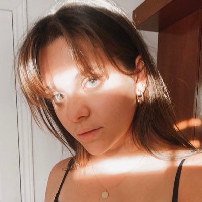 joliannex's profile picture. sometimes dancing, always princessing 👸🏻