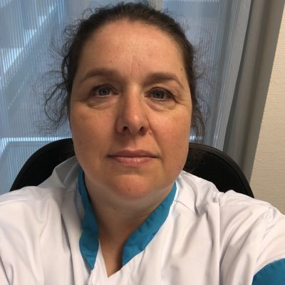 oncologieverpleegkundige- moeder- wife sinds 27-5-2022 -niet al te serieus-veel zelfspot-klaar met lijnen. vind je dat niet oké? jammer dan. Formule1 liefhebber