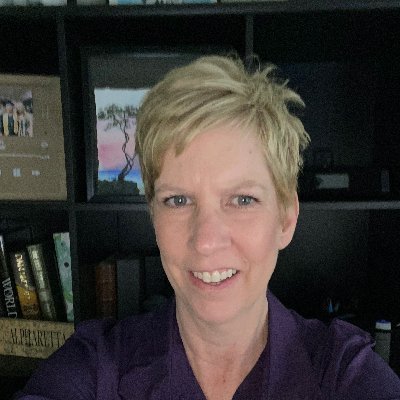 PR Director @Verint. Driver of #CX, #automation and #AI conversations and content. Tweets are my own.