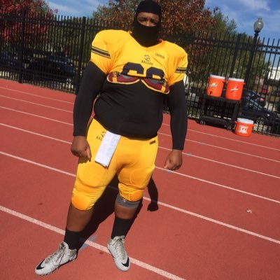 yfn__bigd's profile picture. Indy football 6’2 340lbs ima dog when it comes to football