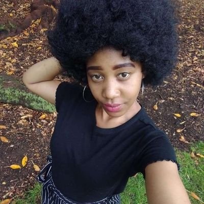 Bold_Mellow_M's profile picture. She loved mysteries so much that she became one 🌸🌺