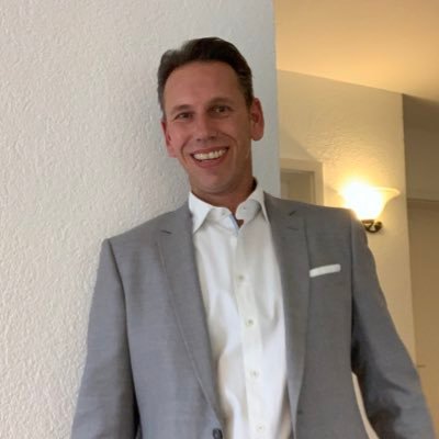 Founder at @BITQUARTER_GmbH #Technology, #Innovation, #Cloud, #microservices,#OpenSource, #Digitalisierung, #DigitalTransformation, #Leadership, #Agile