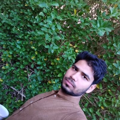 VaseemTyagi11's profile picture. 1990