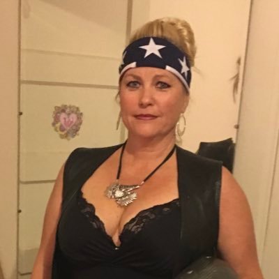 MikoAllen2's profile picture. 