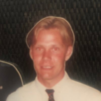 tjleonard10's profile picture. 