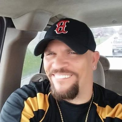 ManskerRon's profile picture. 