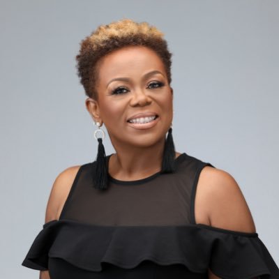 Inspirational and lifestyle blogger who is celebrating turning 50 years old and the adventures that are ahead.