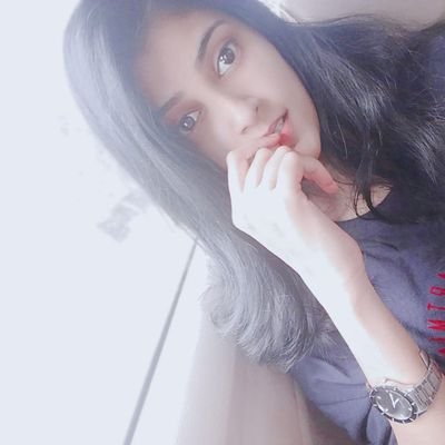 VaishnaviSarraf's profile picture. working on myself, by myself, for myself.