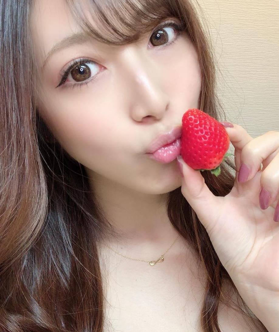 Nipno_33253's profile picture. セフレになりたいな(///∇︎///) 早くフォーして、写真を見てみて！
 😘👅😚