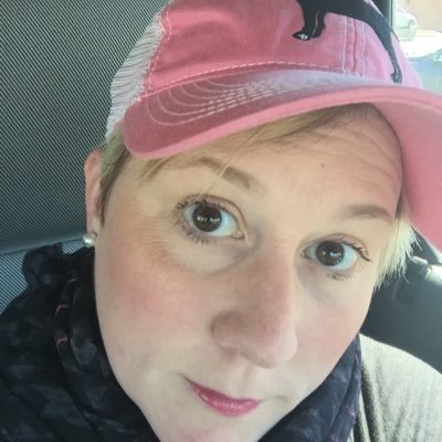 erindeezy1's profile picture. 