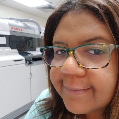 MariBetancour17's profile picture. 