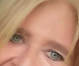 ReenieH8sTrump's profile picture. ☮️🌊🟦🇺🇲🌈 DMs=BLOCK
#votebluealways
Donald Trump is a danger to this country! Elon Sucks! #StrongerTogether I only speak sarcasm. find me on Blue sky!