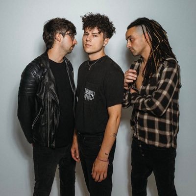 _nightlynyc's profile picture. supporting the talented guys of @nightly. 🗣 debut record “night, love you” out oct. 16! preorder in link.