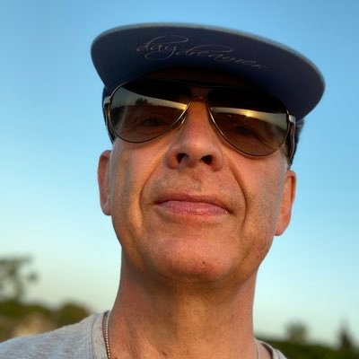 philiponawing's profile picture. New Horizons